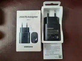 Samsung 25W PD Adapter