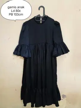 Dresss hitam size 8-10th