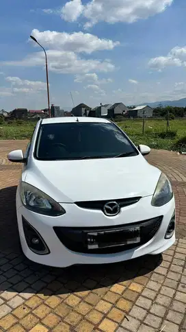 Mazda 2, Tahun 2014