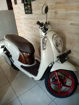Jual Honda Scoopy tahun 2016