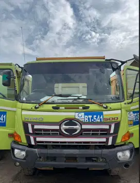 Hino Dump truck NIK 2022