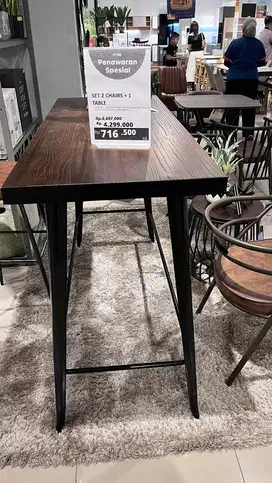 PROMO SET 2 CHAIRS + 1 TABLE