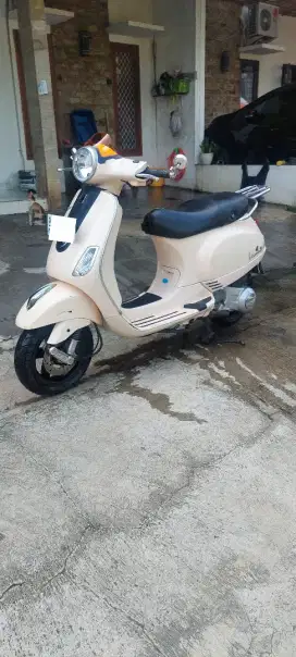For sale vespa lx 150 ie 2v
