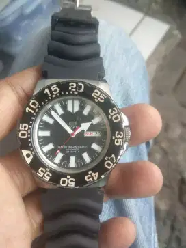 Jam tangan Seiko diver monster automatic 7s36