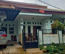 Dijual Rumah Bagus Dengan Strategis Siap Huni di Kampung Sawah Bekasi