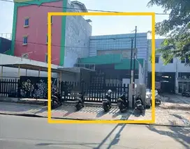 Disewakan Untuk Bengkel, Carwash di  Duren Sawit