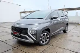 Hyundai Stargazer 1.5 Prime Captain Seat