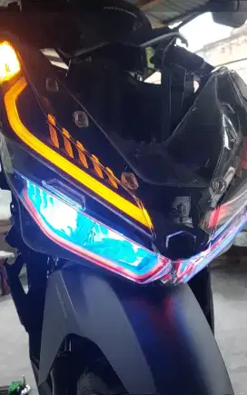 Lampu depan Reflektor Vario 125/150 K59J