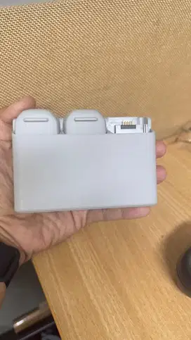 Battery DJI NEO dan Charging Hub