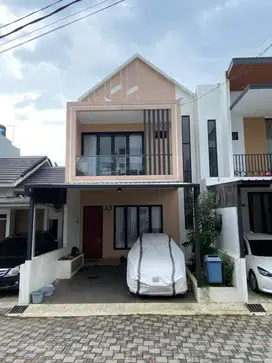 Perumahan Syarian 2 Lantai Royal Botanica Yasmin di Kota Bogor