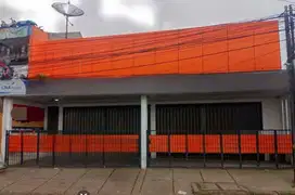 Disewakan Ruko Strategis Ex Sowroom di Bintara,Kranji,kota Bekasi