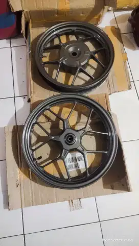 velg honda original p10 mulus