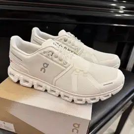 On Cloud 6 Putih Sz 46  100% New & Original