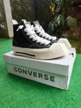 Sepatu COWOK/CEWEK Converse Chuck 70 deluxe squared hi LANGKA LIKE NEW