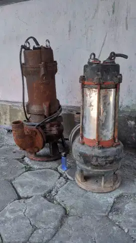 pompa submersible bekas rusak