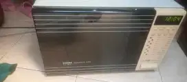 Di jual microwave masih hidup