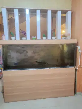 Aquarium tank, penyekat, aerator