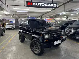 Taft GT tahun 1990 4x2