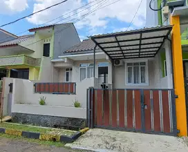Jual Rumah Modern Cantik Siap Huni di Taman Yasmin - Bogor