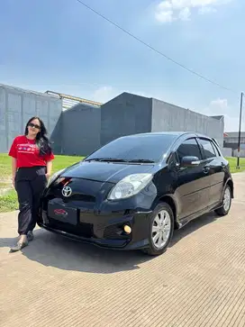 Toyota Yaris 1.5 S Limited 2013 Automatic ( Hitam Metalik )