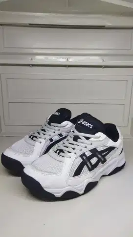 SEPATU ASICS SIZE 35