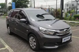 TDP Rendah Honda Mobilio 1.5 S Bensin-MT 2018 Abu-Abu CKKWB