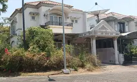 Rumah Mewah Dan Terawat Di Wisata Bukit Mas Royal Palais Surabaya