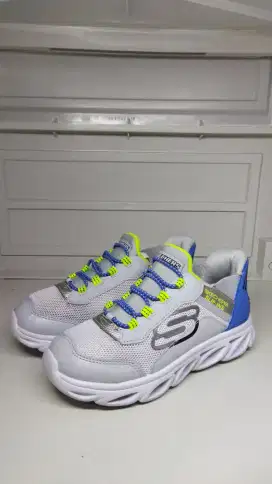 SKECHERS SLIP-INS