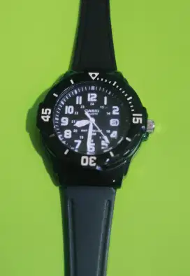 Jam Casio Wanita LRW-200H-1BV Original Seken