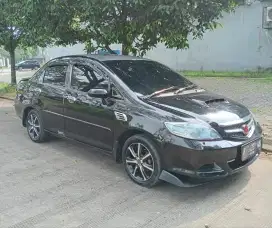 Honda City 1,5 m/t 2007