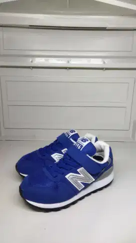 NEW BALANCE 996 SIZE 28
