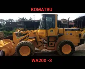 Wheel Loader Komatsu  Kapasitas 2 m3 Tipe WA200-3