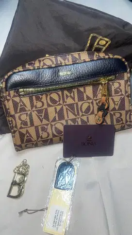 Bonia preloved leather mono