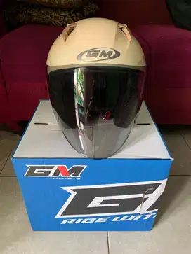 HELM GM G1 KONDISI BARU