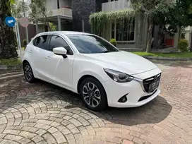 (DP 10JT) Mazda 2 R Matic 2014