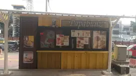 Kontainer / Container bekas booth jualan baru 6 bulan