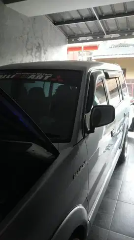 Mitsubishi Kuda 2003 Bensin