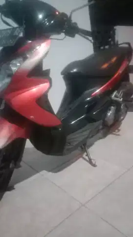 Jual motor suzuki... Kondisi ss lkp