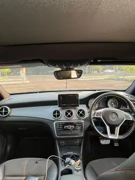 Mercedes-Benz GLA200 2014