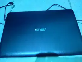 Leptop Asus i3 Medium Gaming