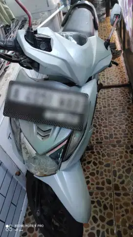 Jual cepat Honda beat 2014 stater kasar , ban masih tebel stater hidup