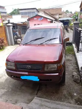 Kijang kapsul 1997