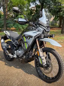 2025 CFMOTO 450 MT