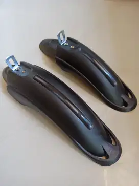 FENDER / SPAKBOR / MUDGUARD SEPEDA 12-16 depan belakang