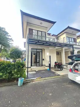 Dijual rugi Rumah 2 lt Hook Msh ada lahan di Allura Lavon
