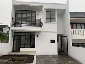 Rumah 700 jtan didekat kota bandung 2 lantai