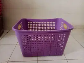 KERANJANG BAJU EKS USAHA LAUNDRY