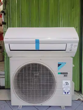 AC Daikin smile inverter 1 pk
