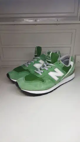 NEW BALANCE 996 SIZE 41,5