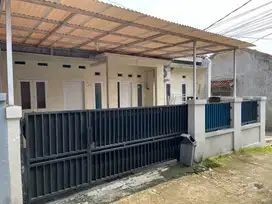 Rumah Jl. PLN Gandul Cinere